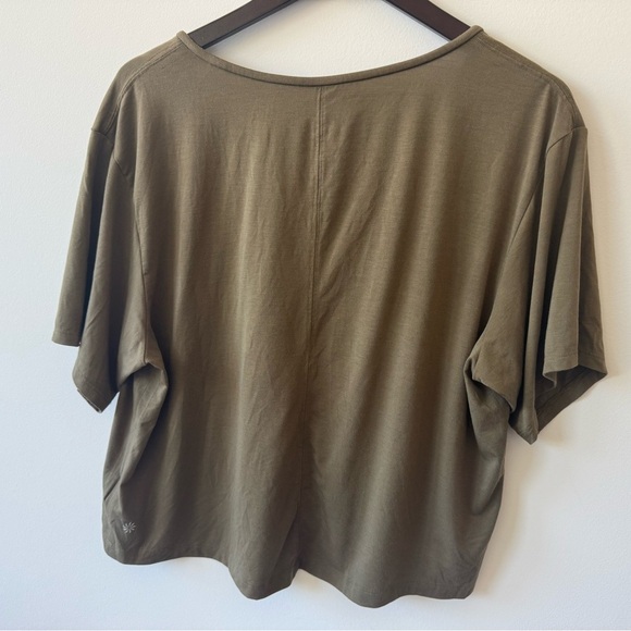 Athleta Essence Explore Crop Tee Olive Green Size L - Picture 3 of 5